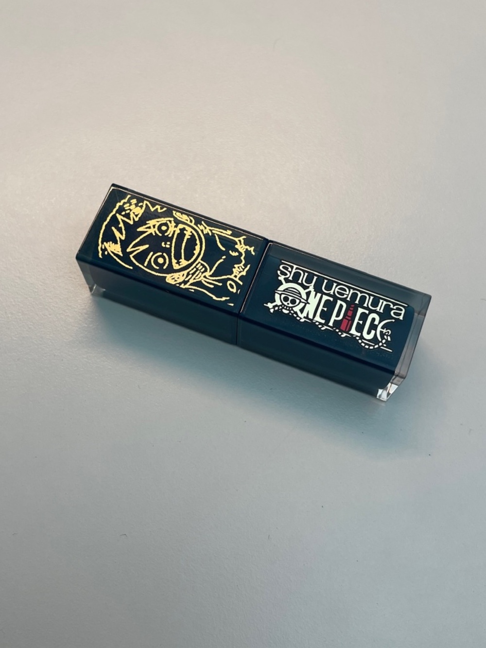 Shu Uemura X One Piece rouge Unlimited Amplified Lipstick in gear flame Japan